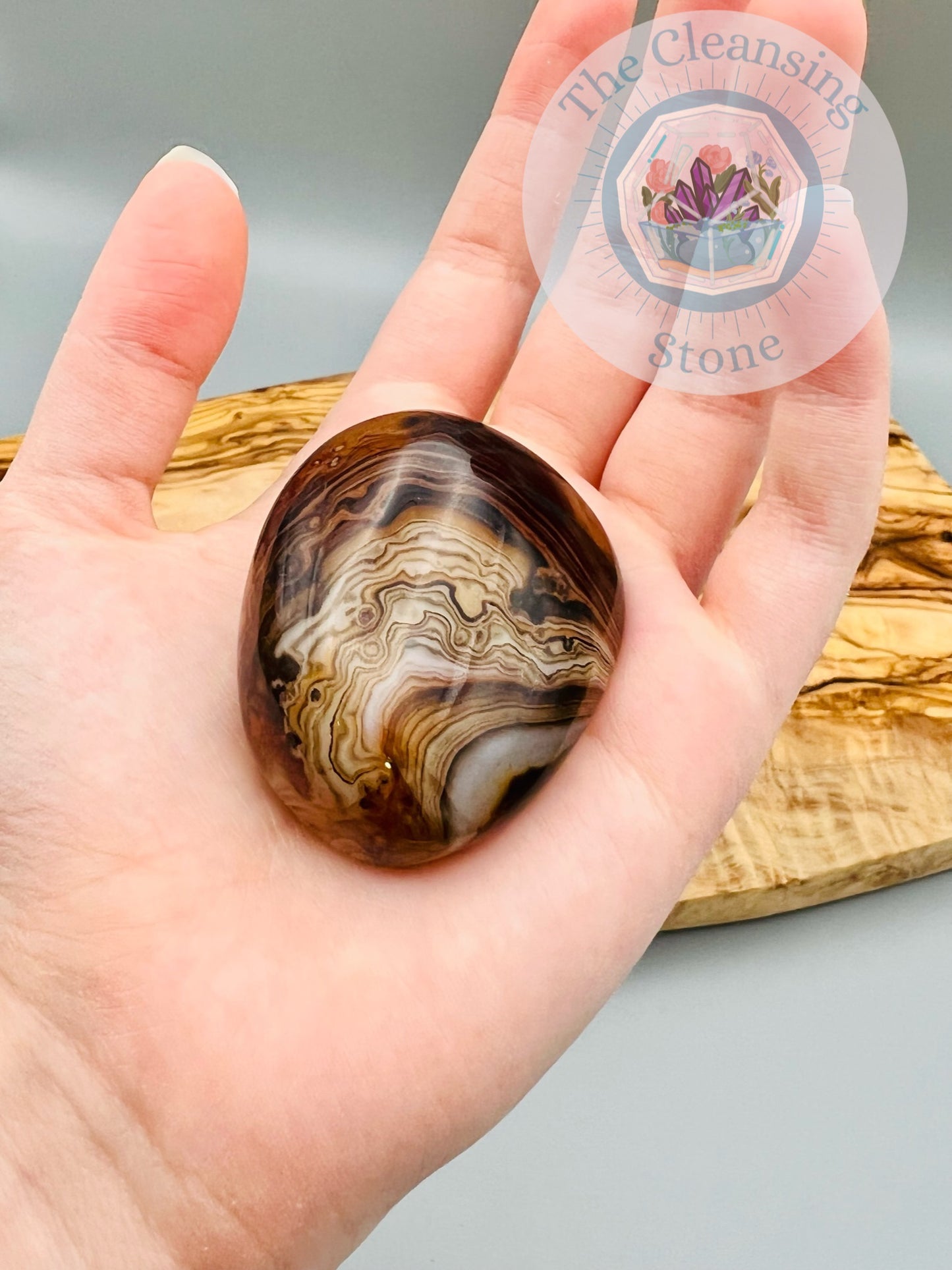 Banded Agate Palm Stone